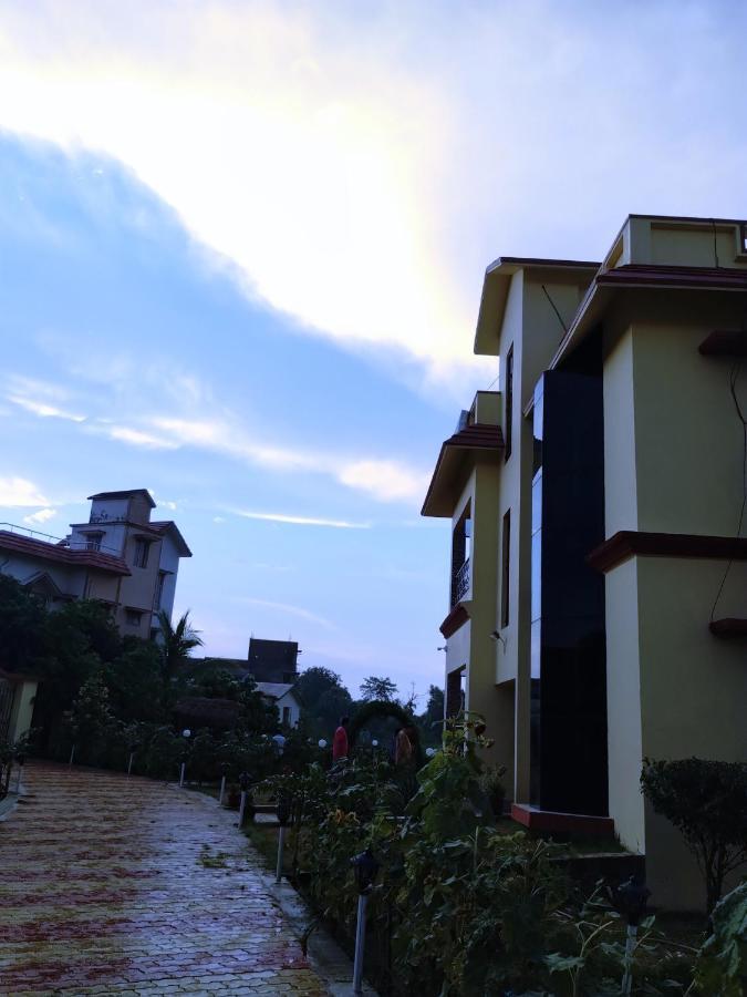 Mayabon Resort Bolpur Shānti Niketan Extérieur photo